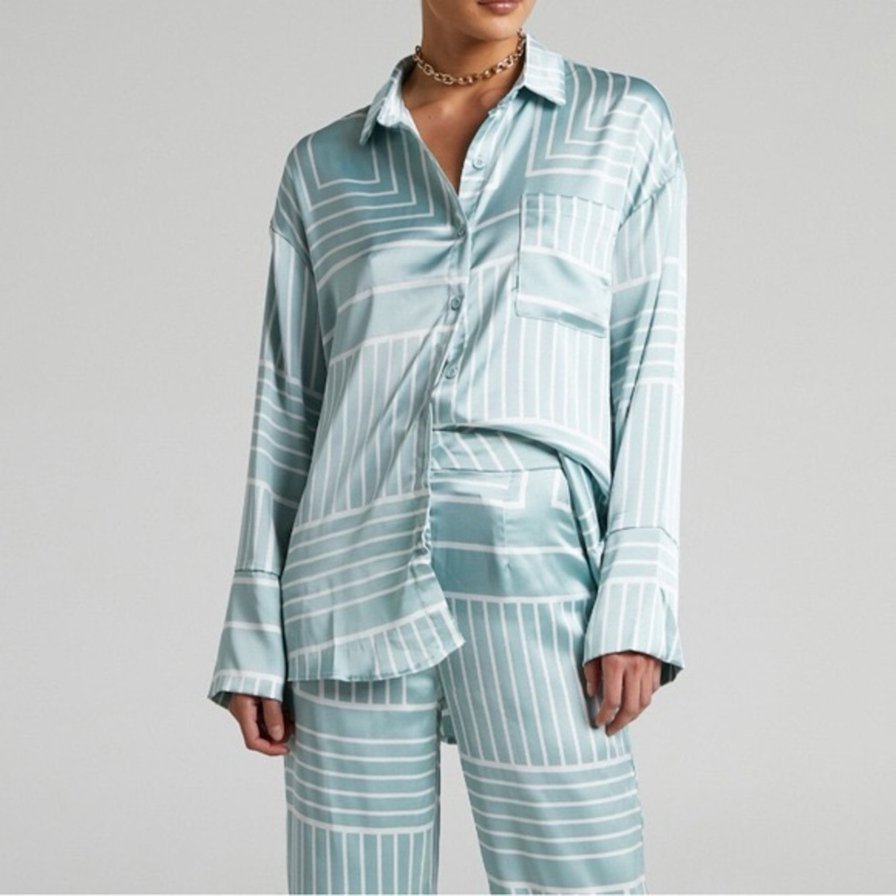 Norma Geometric Stripe, Oversized, Sage Print, XS